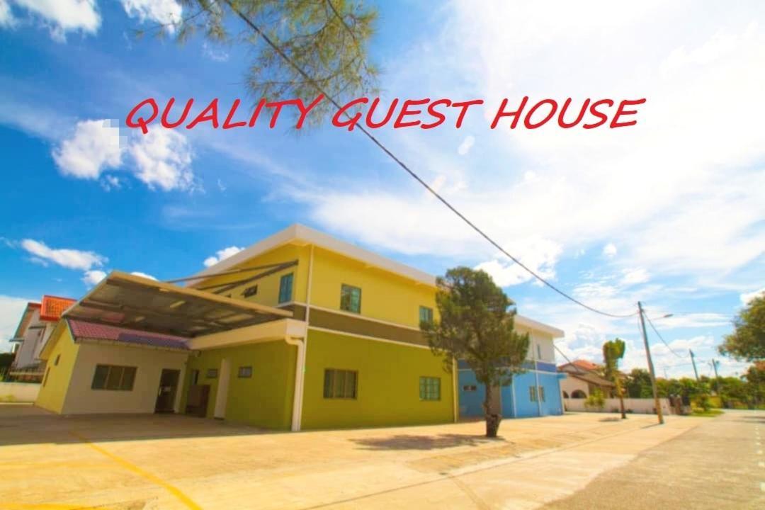 Quality Guest House Kuantan Exterior photo